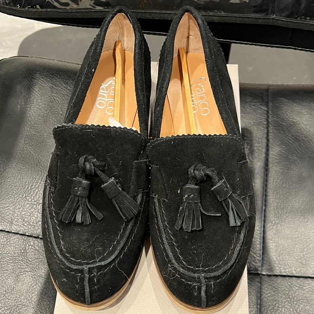 Franco Sarto Black Suede Tassel Flats 6W Loafers